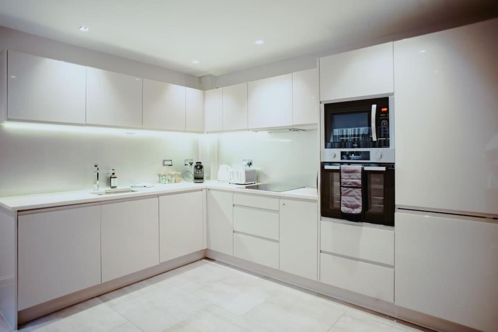 Apartmán 3-Story Townhouse - Sleeps 8 Leeds  Exteriér fotografie