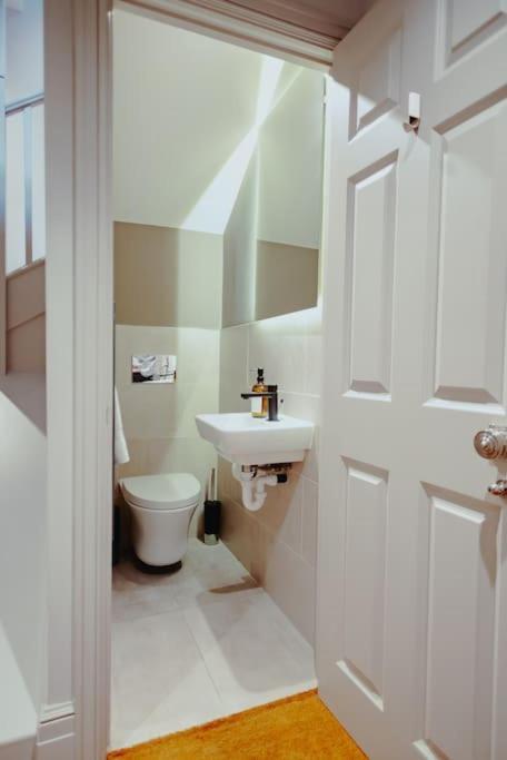 Apartmán 3-Story Townhouse - Sleeps 8 Leeds  Exteriér fotografie